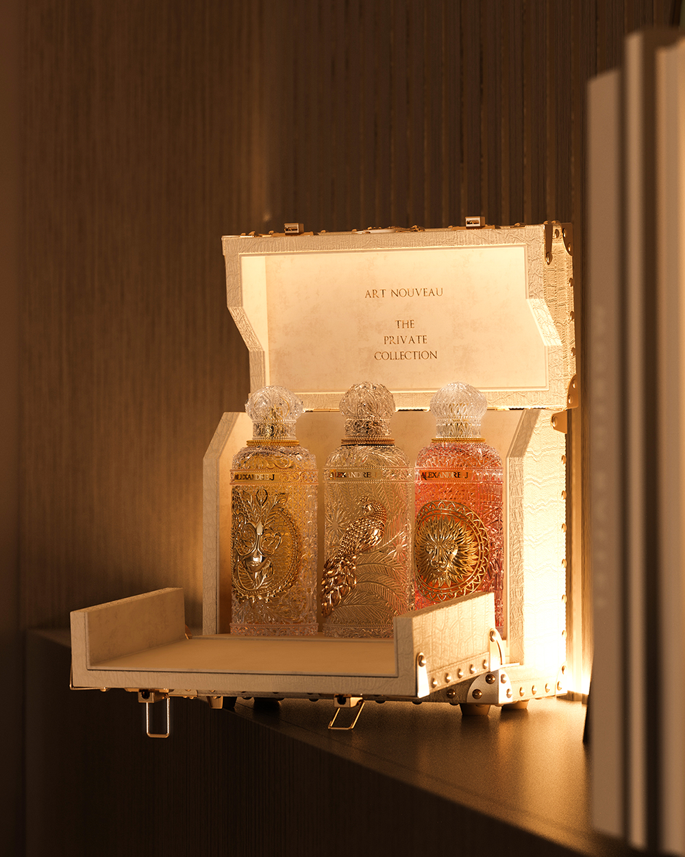 Private طقم لامال آرت نوفو